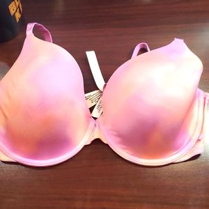 Never worn Victoria's Secret lined demi bra pink peach size 38C